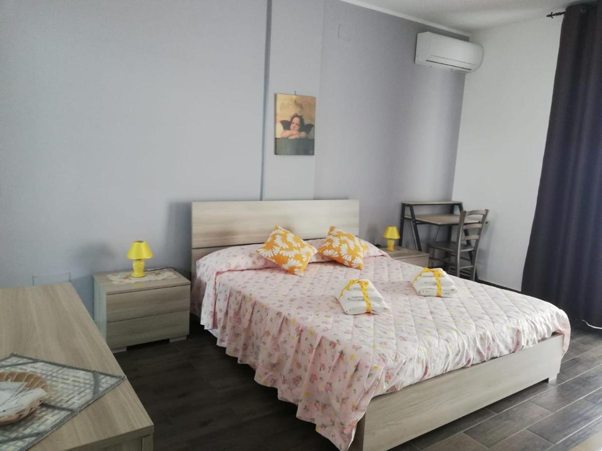 Hotel Siracusa Holiday House Syrakuzy Zewnętrze zdjęcie